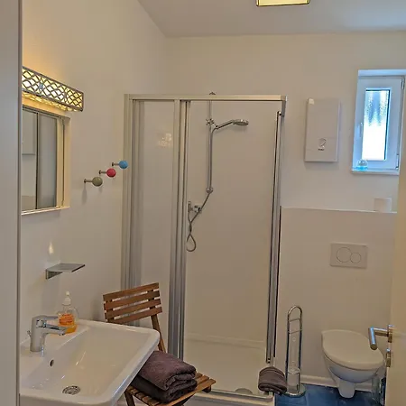 Vakantiehuis Gaestehaus Loreley - Alte Heerstrasse Fellen (Rhein-Hunsruck-Kreis)