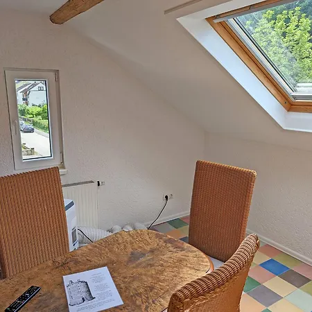 Gaestehaus Loreley - Alte Heerstrasse Fellen (Rhein-Hunsruck-Kreis)